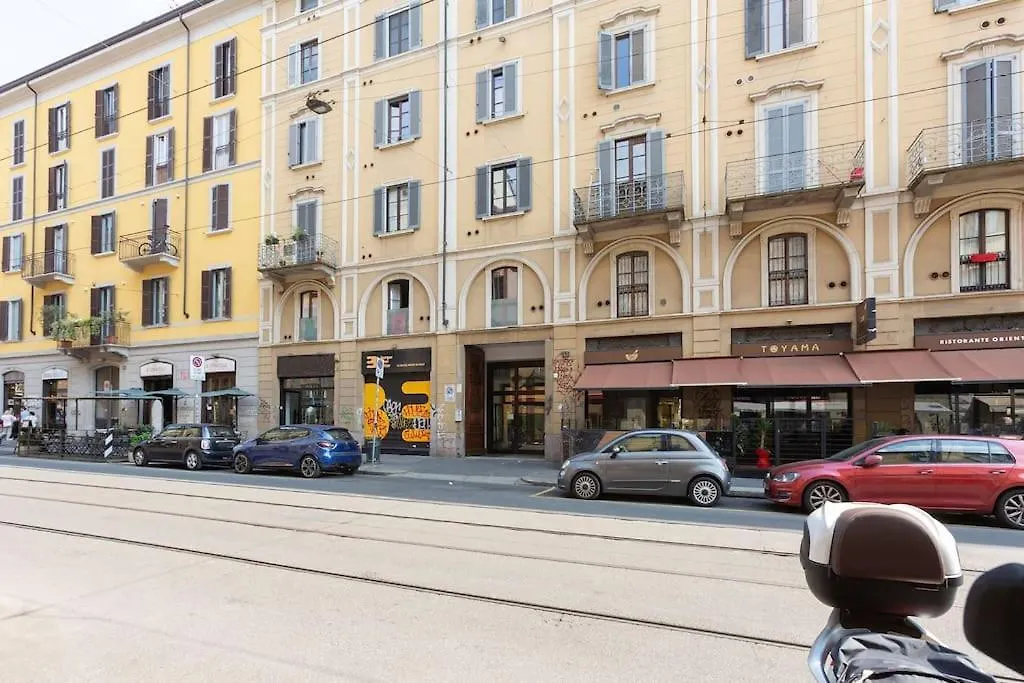 My Charming Apartments Ai Navigli-Vigevano Suite Mailand
